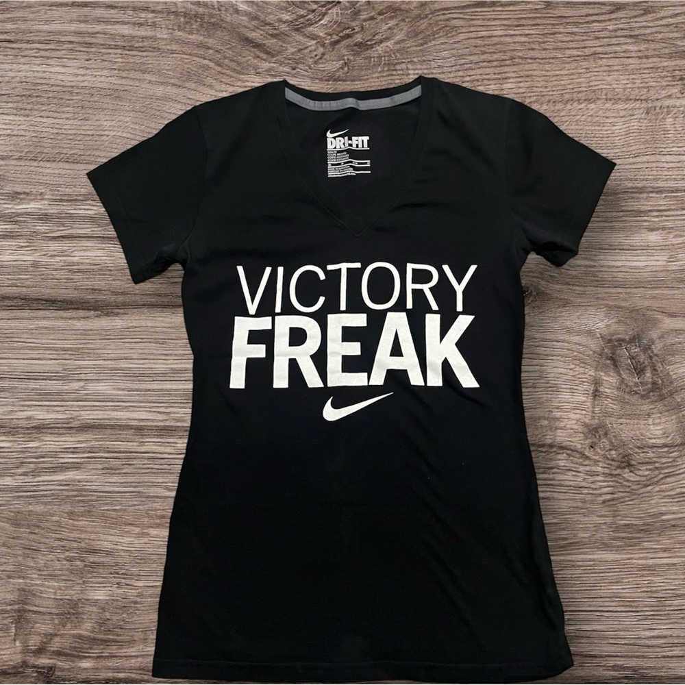 Nike Shirt XS Slim Fit Dri Fit Pullover Black Short Sleeve Victory Freak Shirt